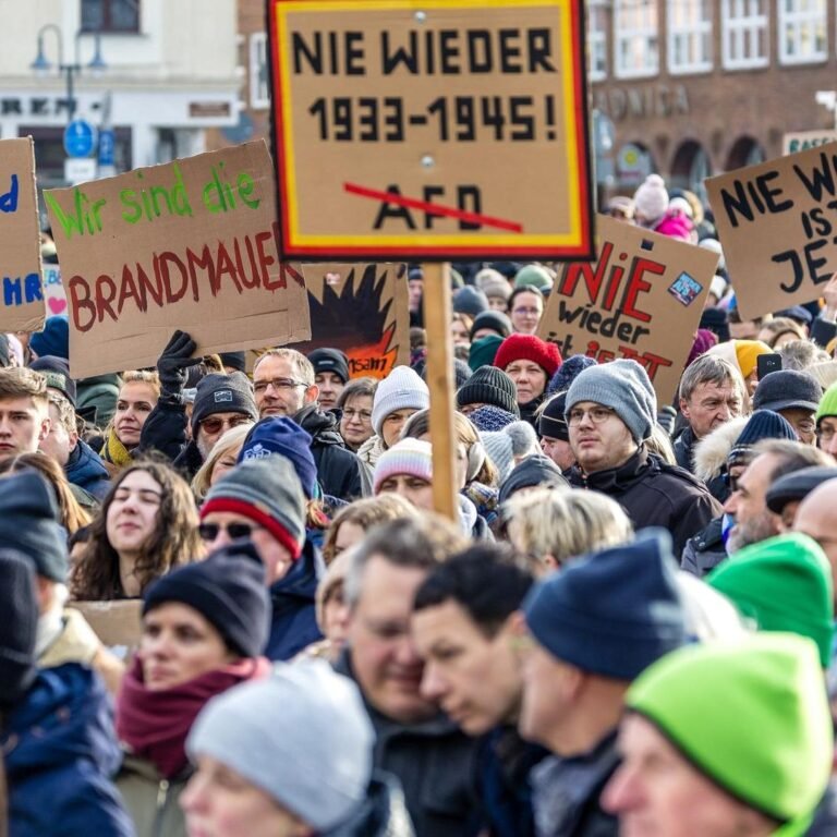 Vergangenheit als Warnung: Warum Deutschland gegen den neuen Faschismus kämpft